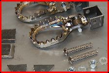 ClassicTrial picture, Raptor TLR200 Ti footrest kit, click to enlarge click pop-up to close.