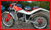 ClassicTrial picture,  205 Fantic before conversion to twin-shock., click to enlarge click pop-up to close.